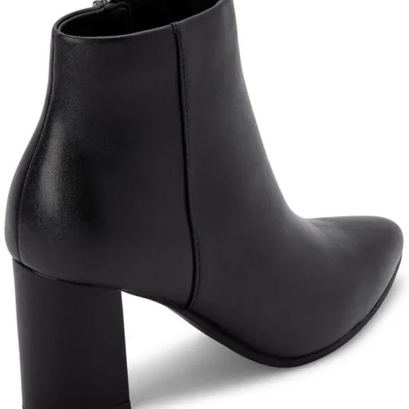 Aqua College Women's Taylor Waterproof Booties - Picture 2 of 6